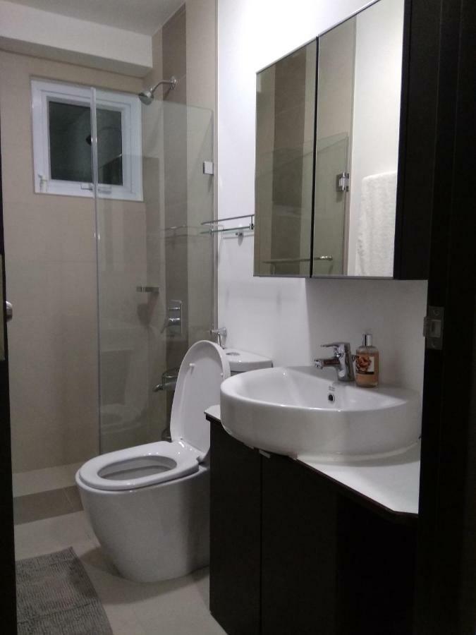 Lustra Apartment